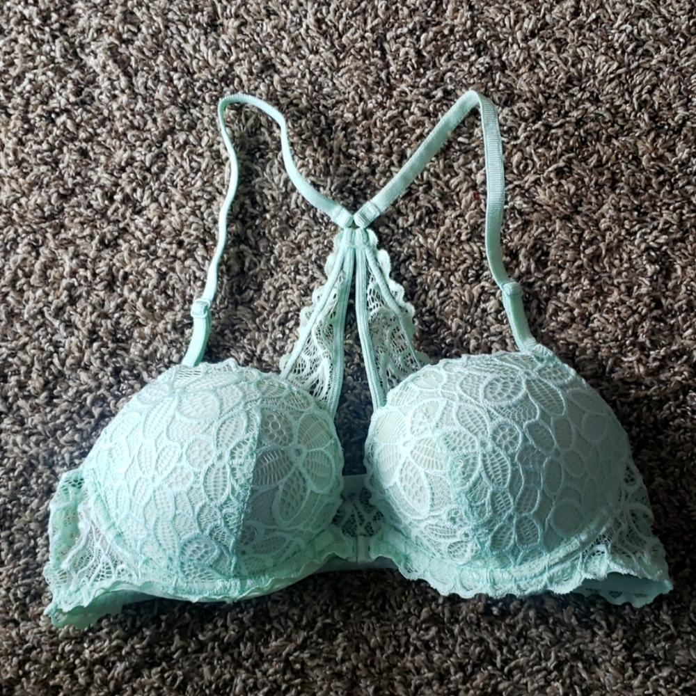 36B Victoria's Secret PINK Date Racerback